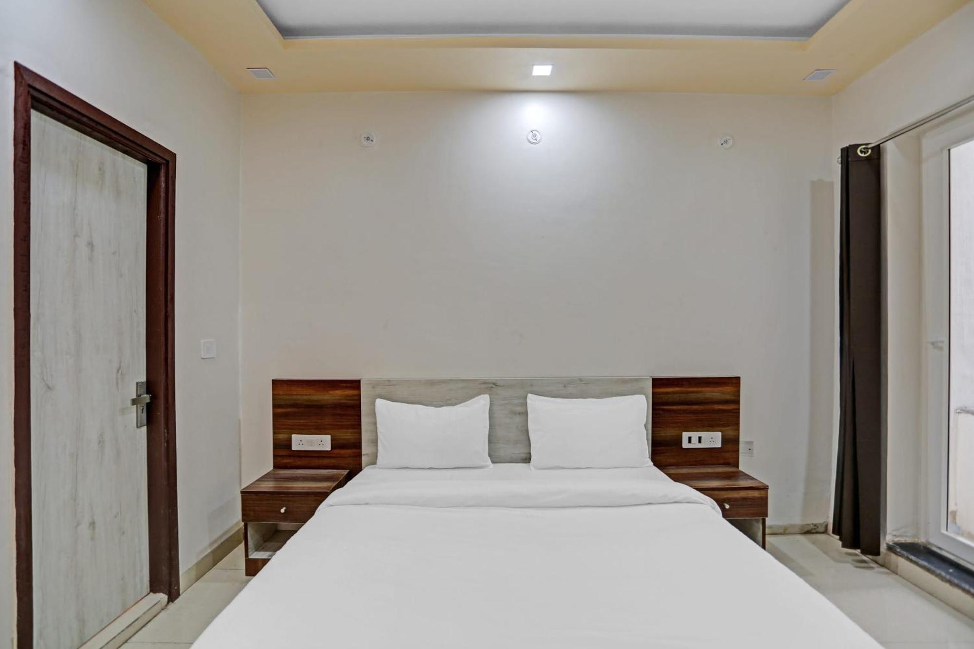 Hotel O Expo View Near Pvr Ansal Plaza Greater Noida Εξωτερικό φωτογραφία