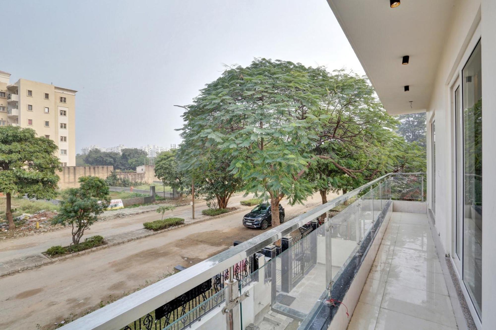 Hotel O Expo View Near Pvr Ansal Plaza Greater Noida Εξωτερικό φωτογραφία